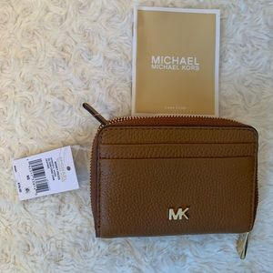 🌷Michael Kors- Coin- Card Wallet🌷